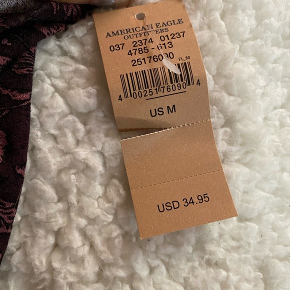 Flowy American Eagle Top! - Picture 3 of 4